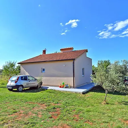 House Dama 1691 * Fazana
