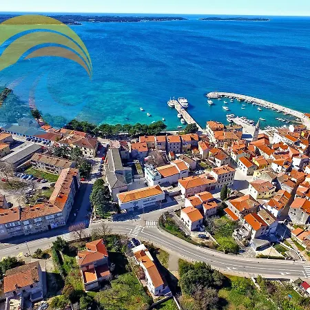 Nyaraló House Dama 1691 *