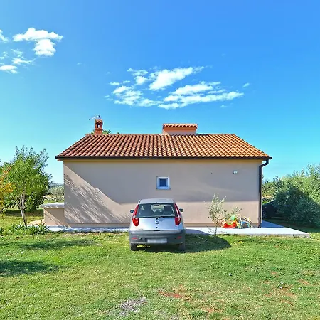 House Dama 1691 Holiday home