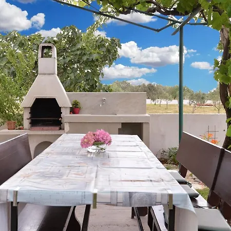 House Dama 1691 Holiday home